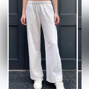 BRAND NEW Brandy Melville Anastasia Sweatpants